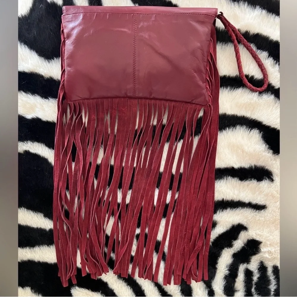 Topshop reposhing this